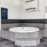 4 Star Holiday Home In Blavand *