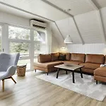 4 Star Holiday Home In Blavand 펜션 *