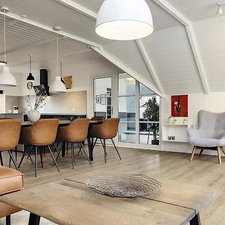 10 Person In Bl Vand Holiday home *