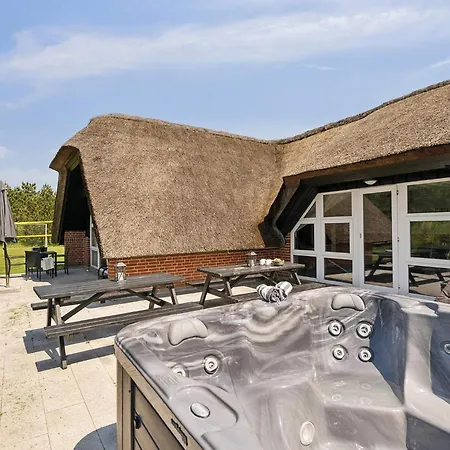 Holiday home 10 Person In Bl Vand *