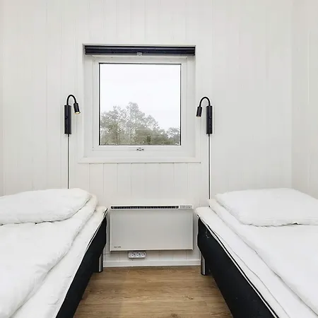 4 Star In Blåvand